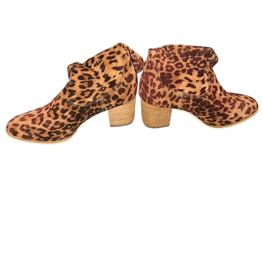 Leopard Print Hey Girl by Corkys Ankle Cowgirl Boots - Size 7 NWOB - Picture 9 of 12